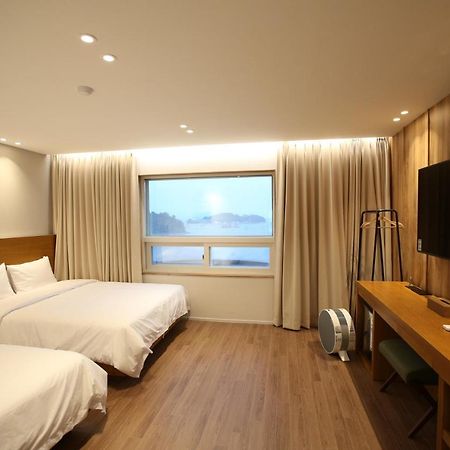 Am Ort Hotel Yeosu Luaran gambar