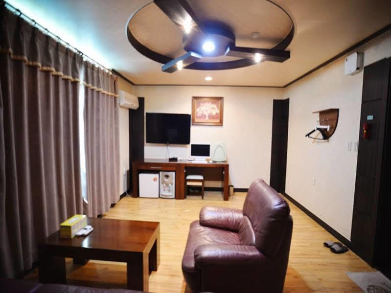 Am Ort Hotel Yeosu Luaran gambar