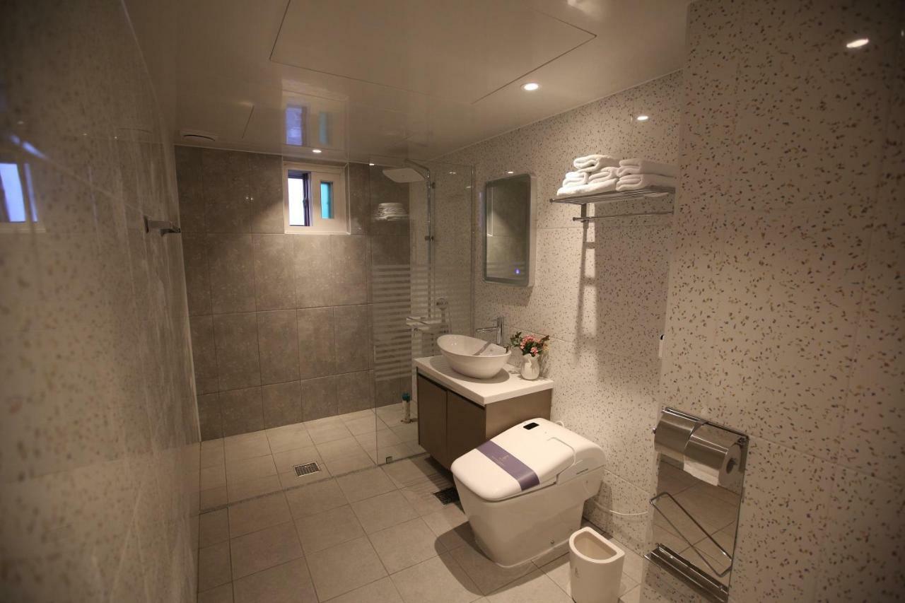 Am Ort Hotel Yeosu Luaran gambar