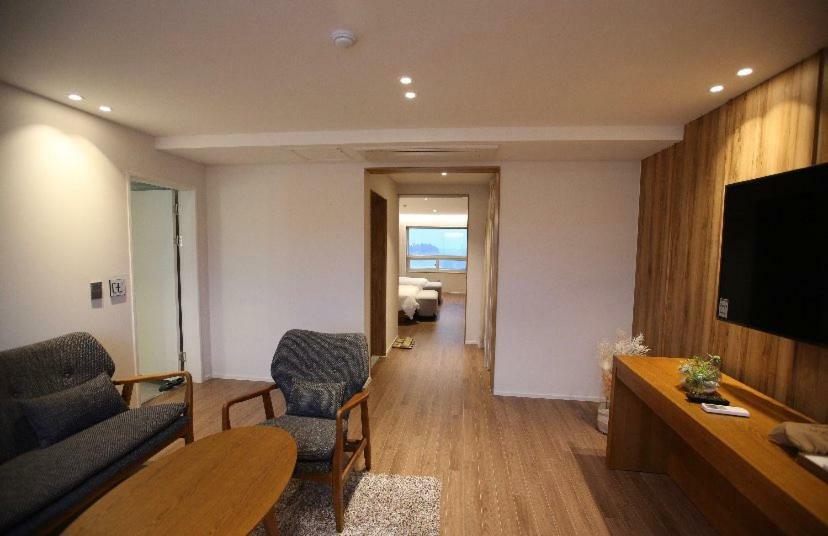 Am Ort Hotel Yeosu Luaran gambar