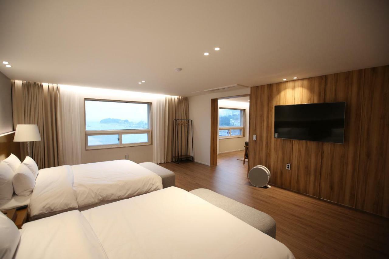 Am Ort Hotel Yeosu Luaran gambar